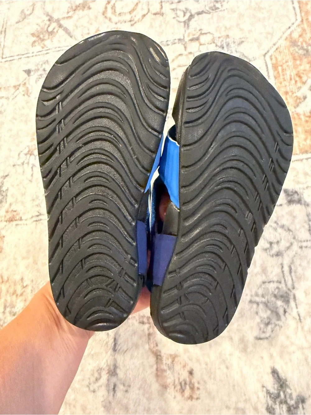 Nike Boys Kids Sunray Protect 2 shoes